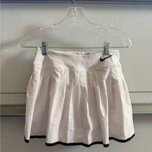 Nike White Pleated Tennis Skirt with Black Edge
